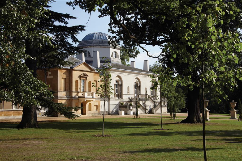 Western Chiswick Palace & Hotel Londen
